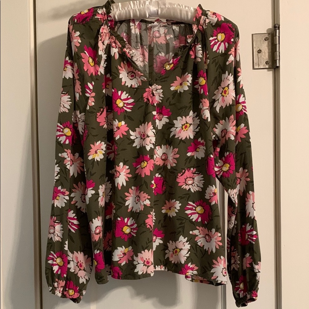 GAP Daisy Boho Peasant Blouse, Long Sleeve, Elastic Cuff, Ruffled Vee Neckline - Picture 1 of 11